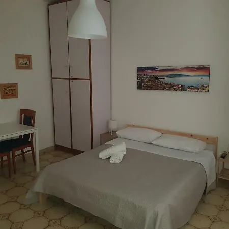 Civico585 Bed and Breakfast 3*
